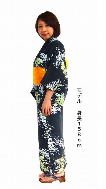 女性用の浴衣、仕立て上がり、黒の桔梗柄、Women's yukata