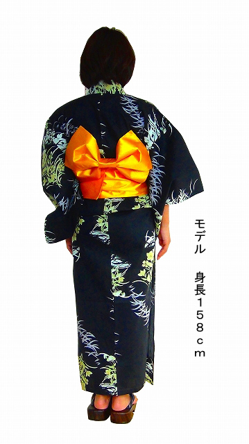 女性用の浴衣、仕立て上がり、黒の桔梗柄、Women's yukata